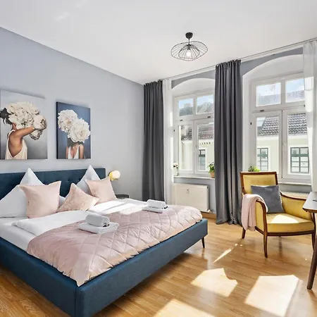 Apartment Solaris - Cozyhomz - Altstadt - An Der Elbe - Fuer Paare - S-bahn Dd Meissen